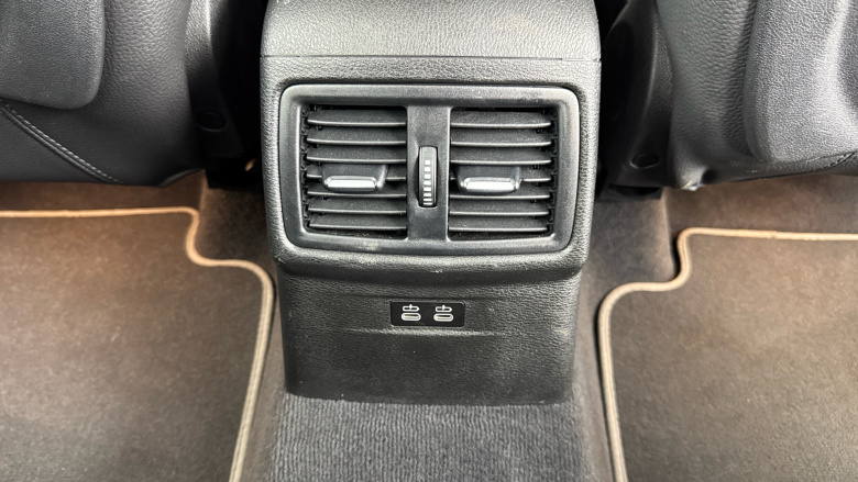 BMW X1 sDrive 20i [178] xLine 5dr Step Auto Petrol Estate